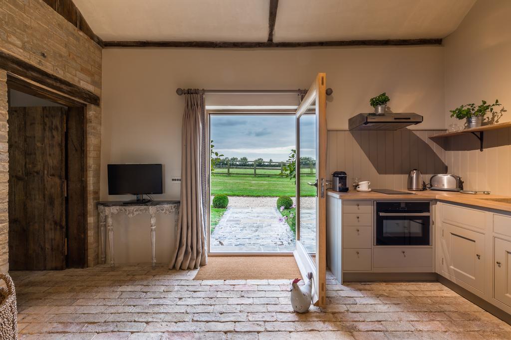 Cambridge Country Cottages Extérieur photo